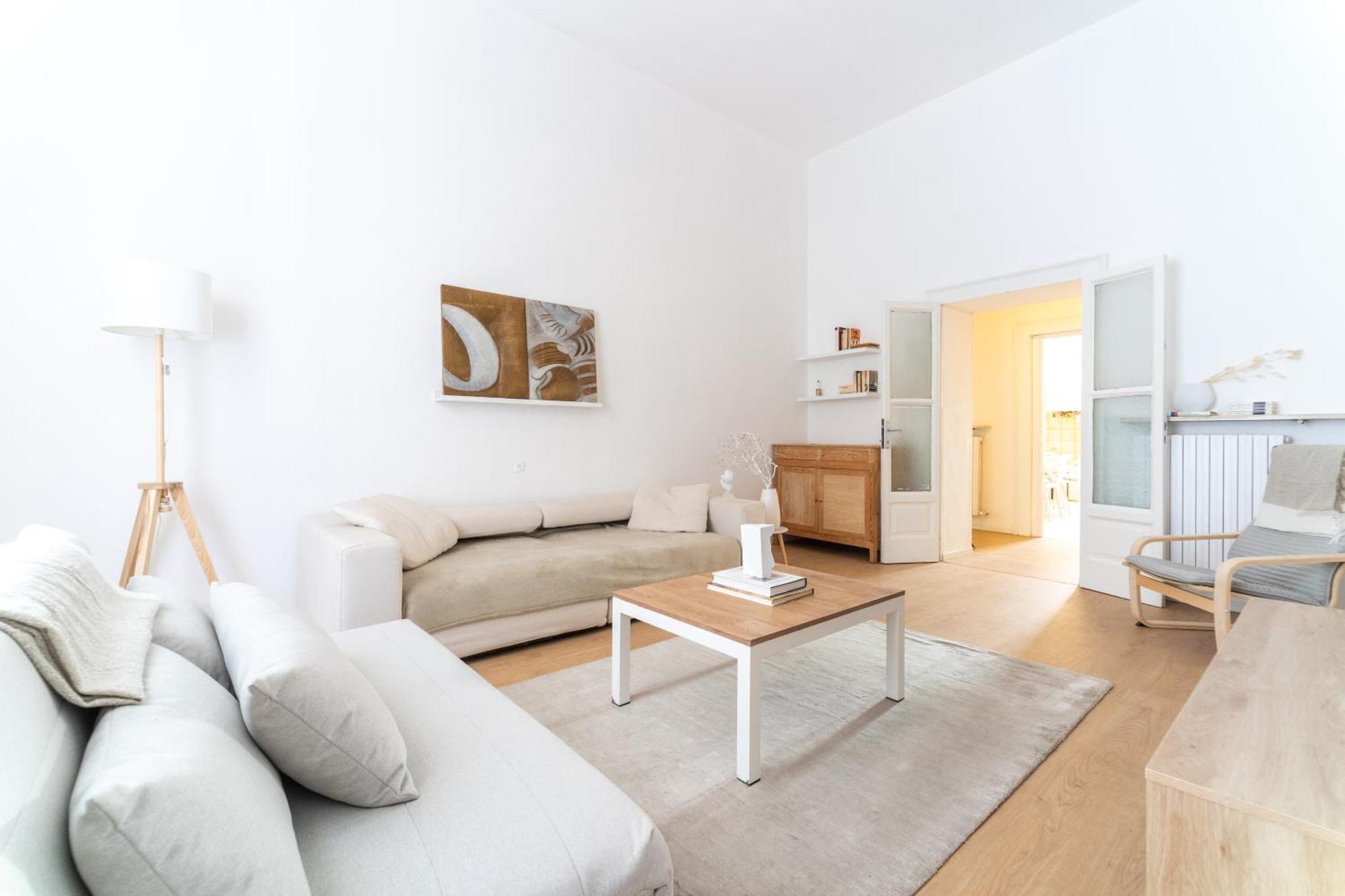 Grand Central 1845 - 2 Bedrooms Design Flat Bergamo Exterior photo