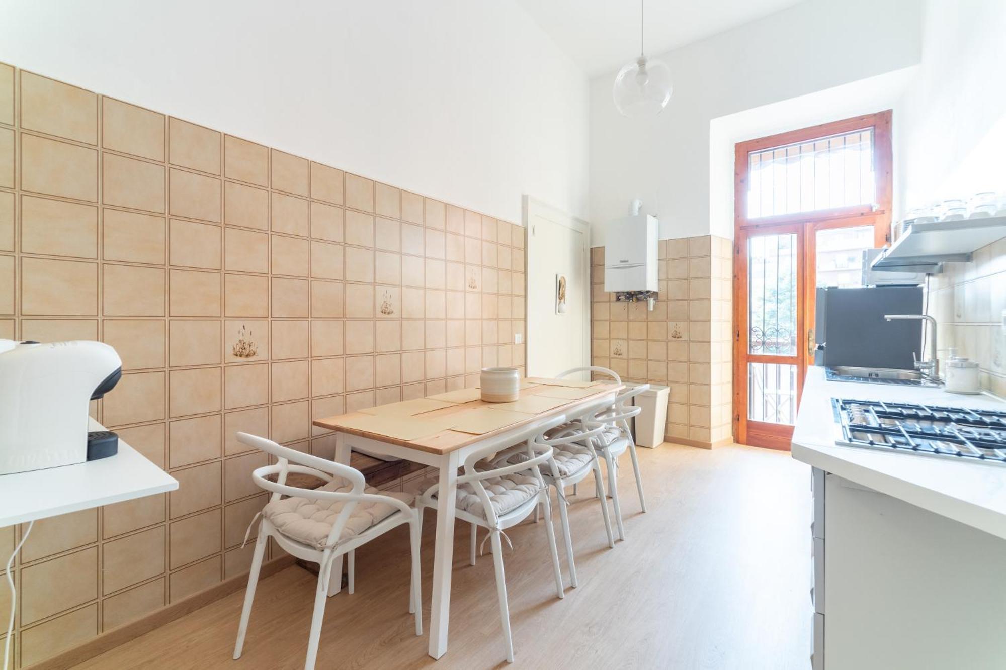 Grand Central 1845 - 2 Bedrooms Design Flat Bergamo Exterior photo